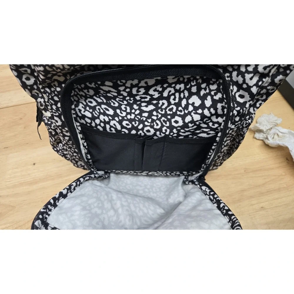 Vera Bradley Medium‎ Backpack Camocat Black/White Leopard Print